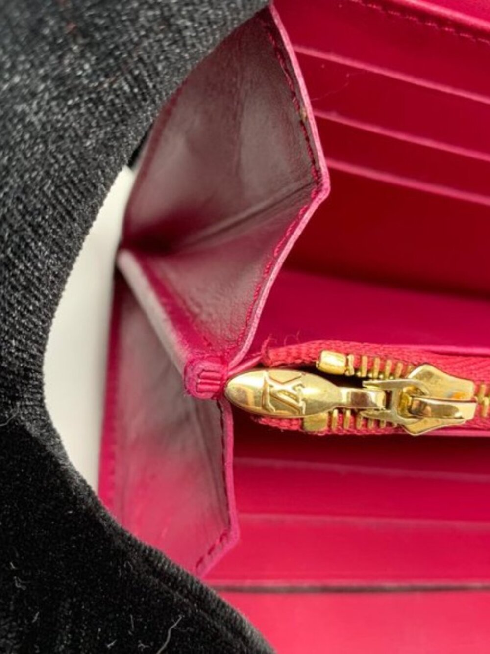 Louis Vuitton Monogram Vernis pink wallet - Picture 7 of 15
